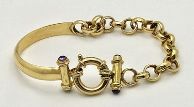 An 18K Yellow Gold Circle Link and Bangle Hybrid Style Bracelet. Amethyst accents. 18cm. 20.5g.