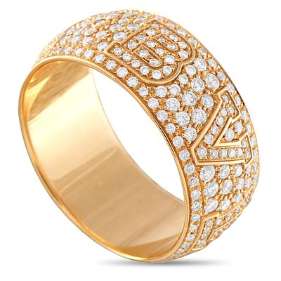 A Bvlgari Monologo 18K Yellow Gold 2.0ct Diamond Ring. Pav set round Diamonds with a total 
