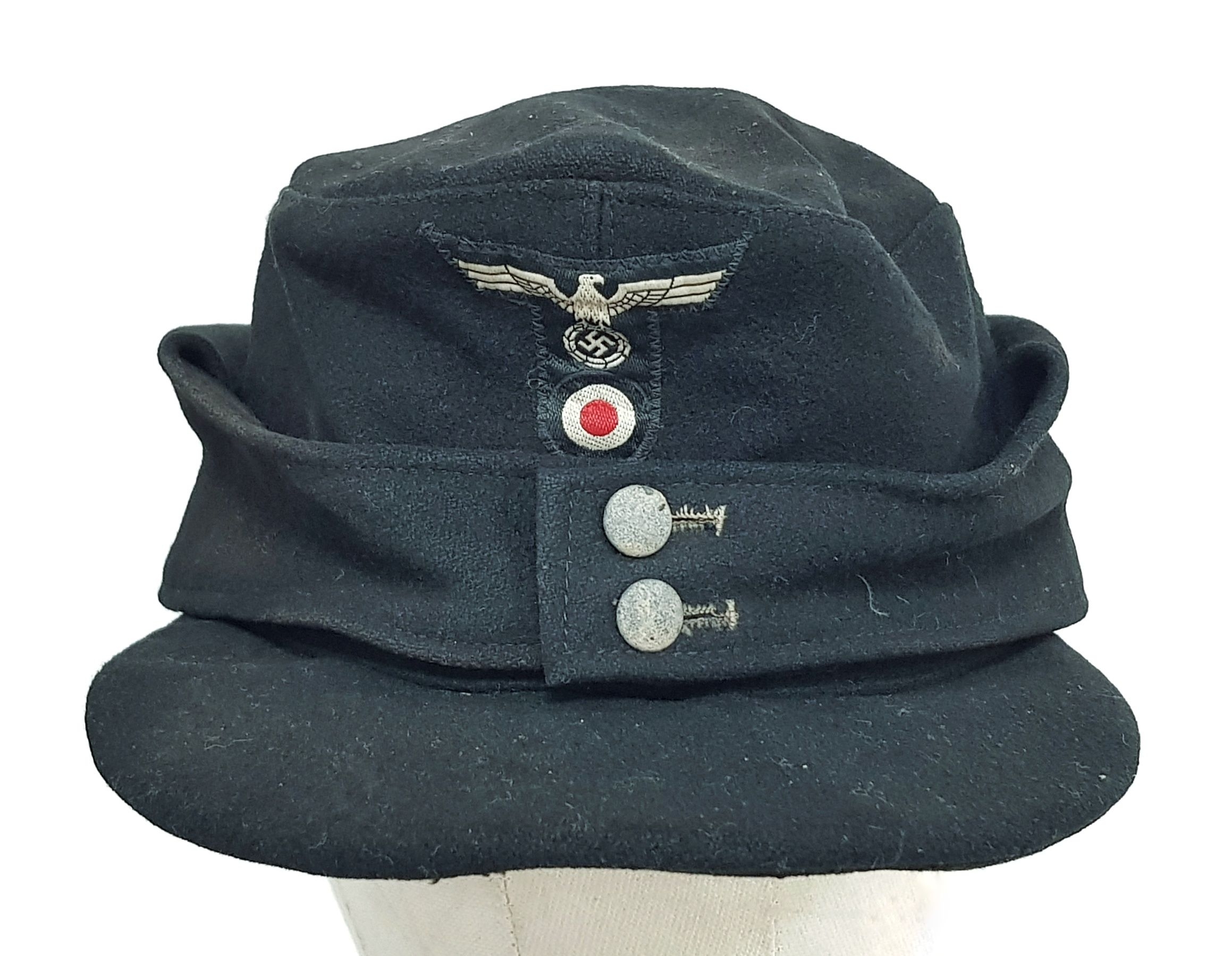 Lot 325