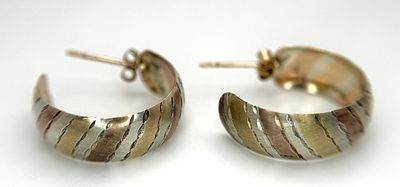 A Pair of Tri Coloured 9K Gold Half Hoop Earrings. 1.6g.