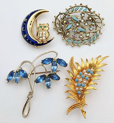 A Parcel of Four Vintage Gold Gilded and Enamel Crystal and Pearl Set Brooches. 3.5 to 5.5cm Lengths