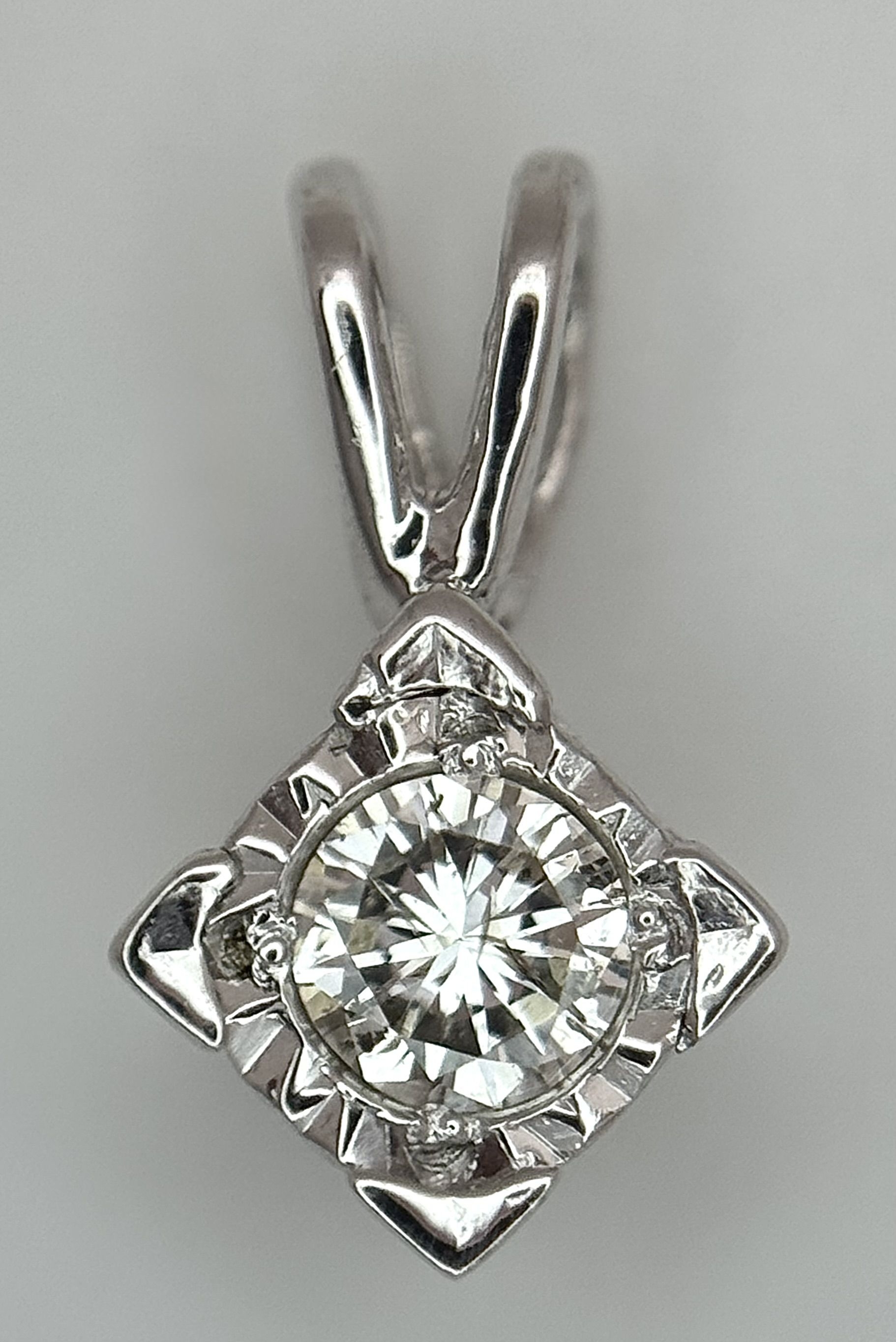 Lot 569