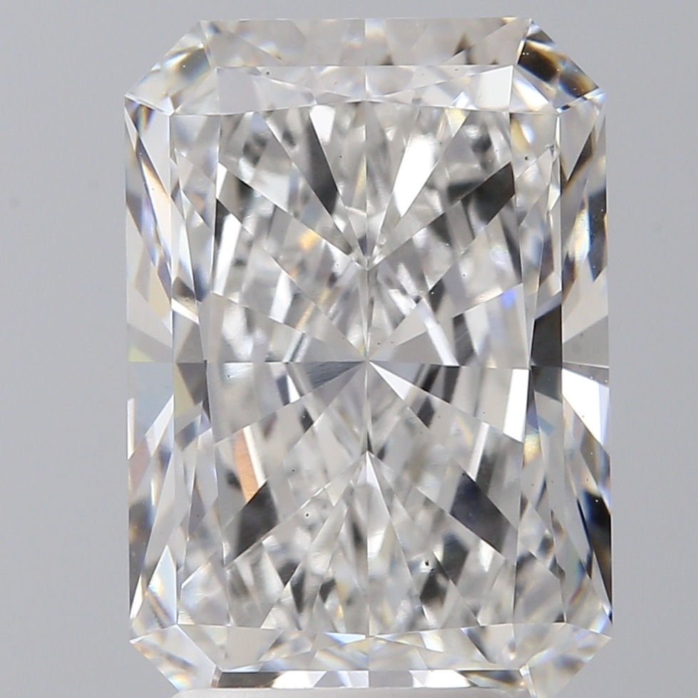 A 4.03ct Radiant Cut Lab-Grown Diamond