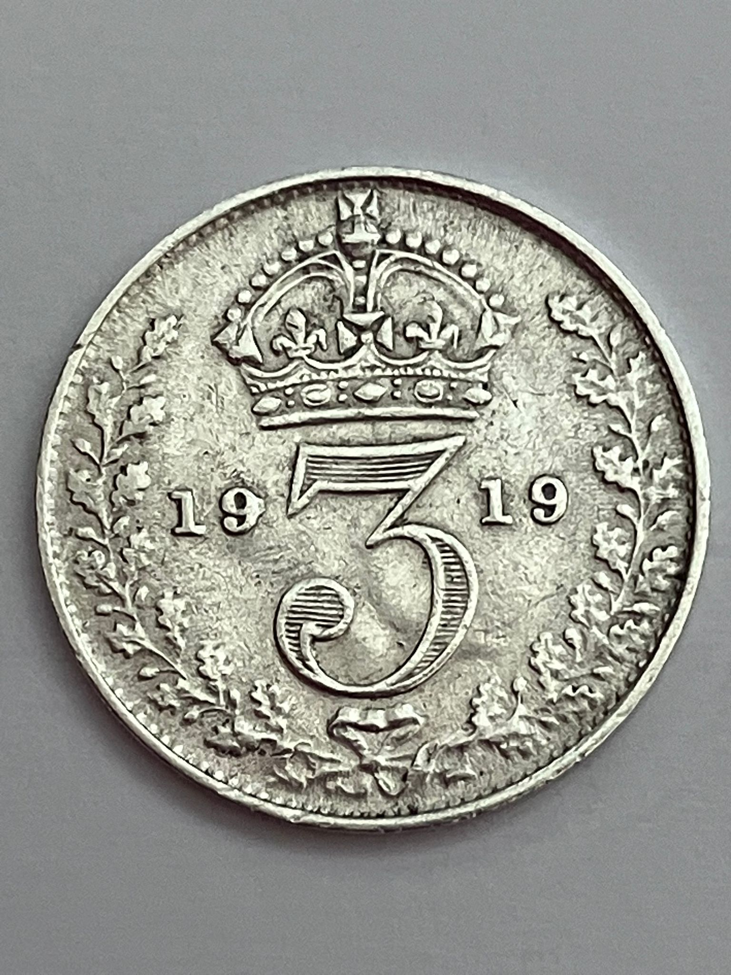 1919 SILVER MAUNDY THREE PENCE COIN