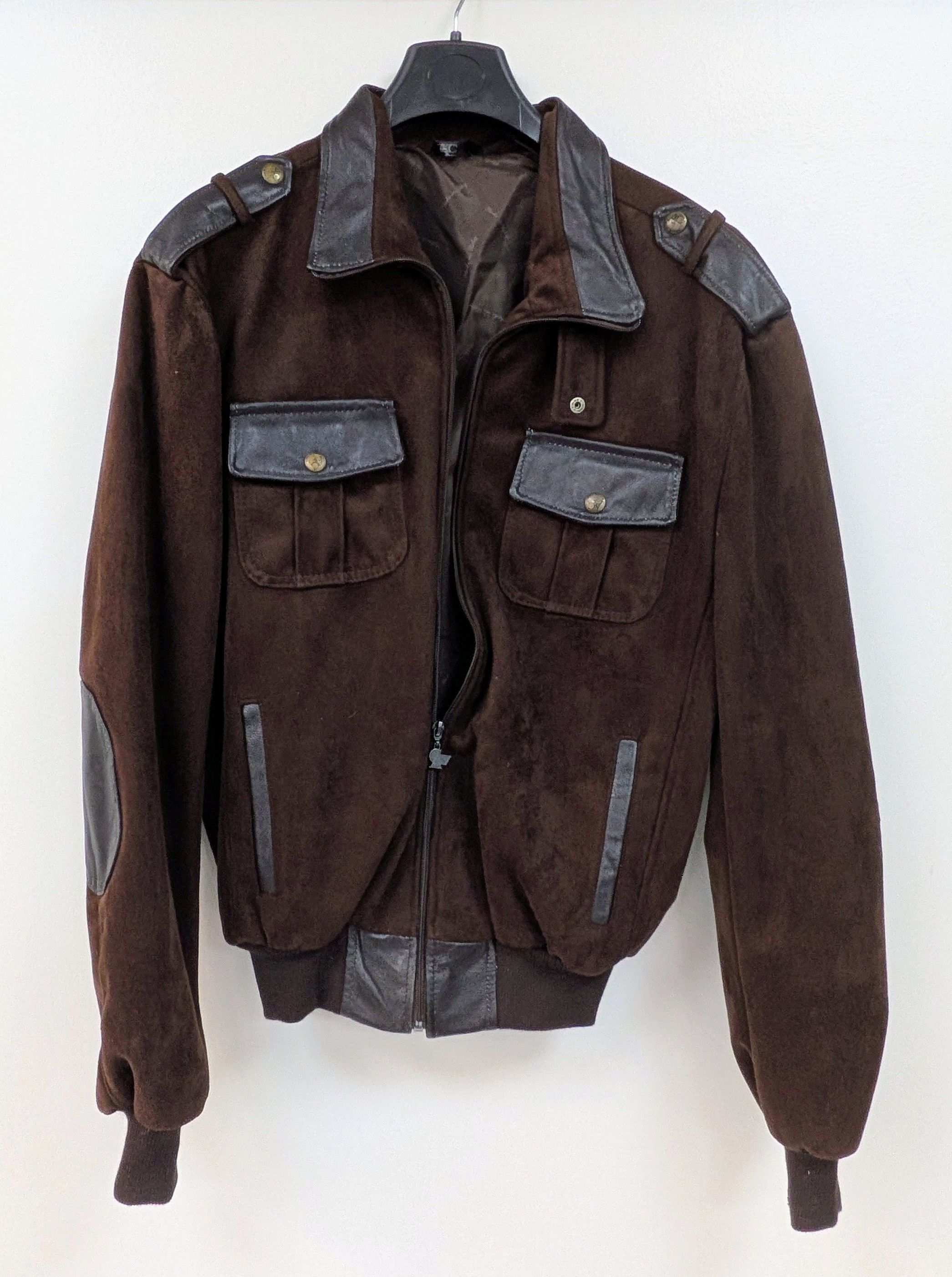 Lot 470