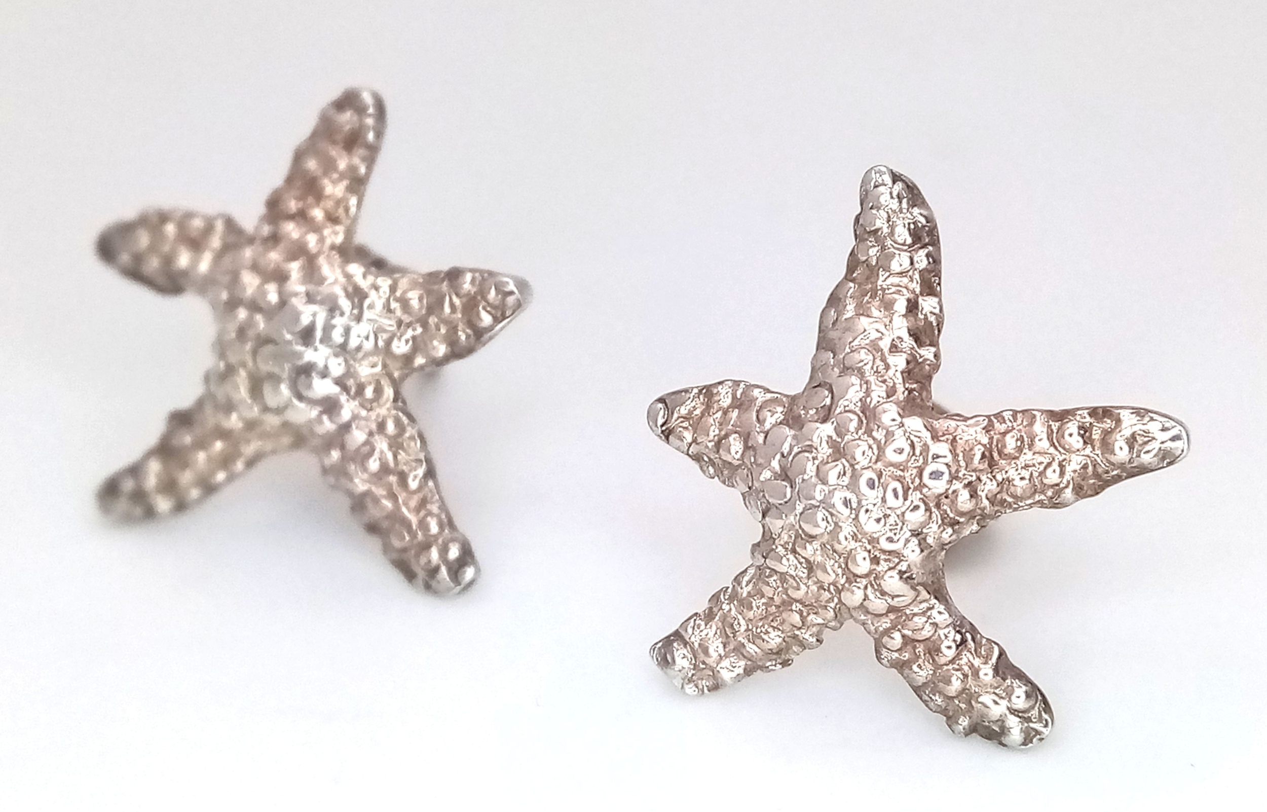 Lot 403