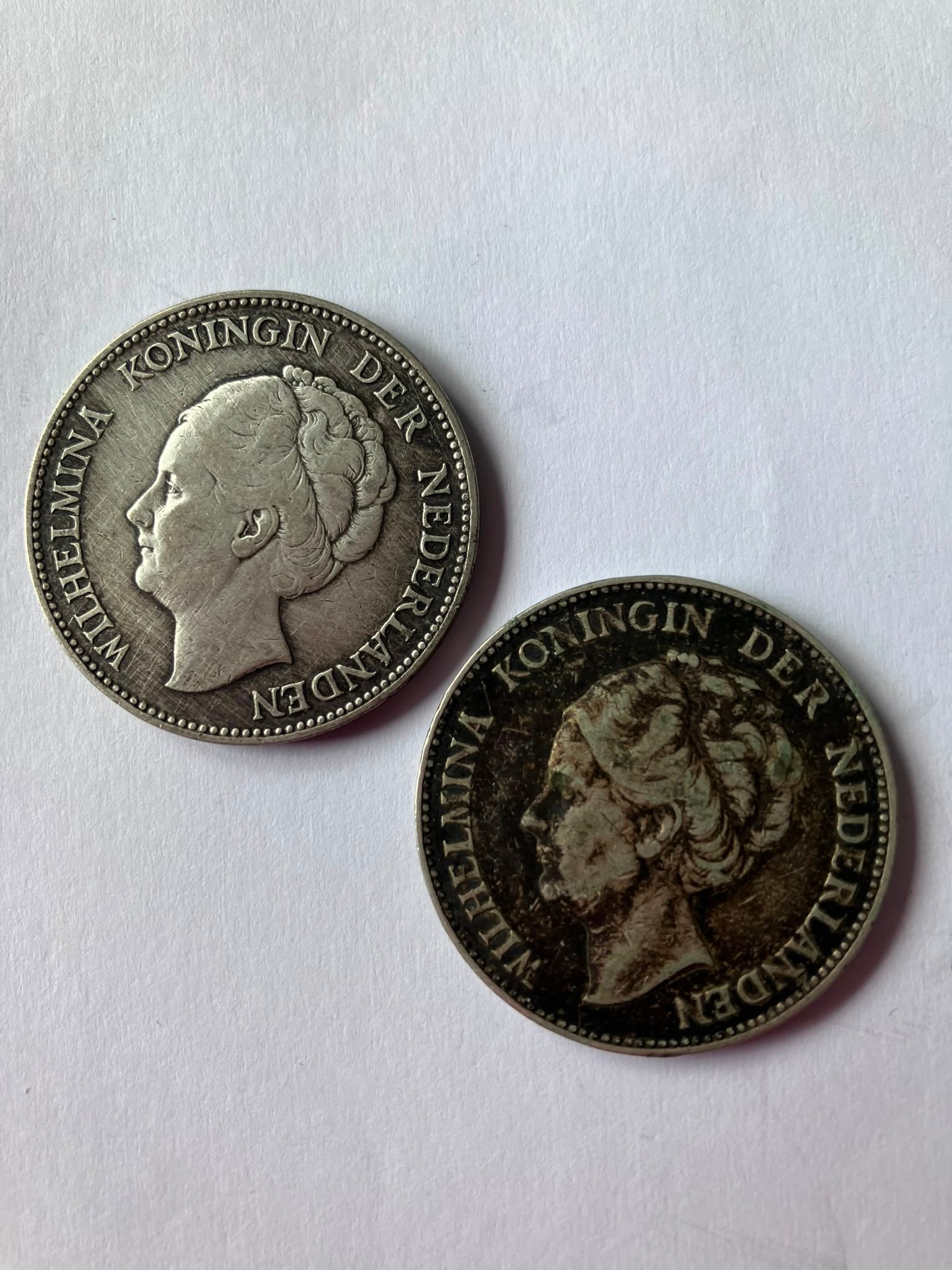 2 x SILVER consecutive ( 1923 & 1924) DUTCH 1 GUILDER COINS