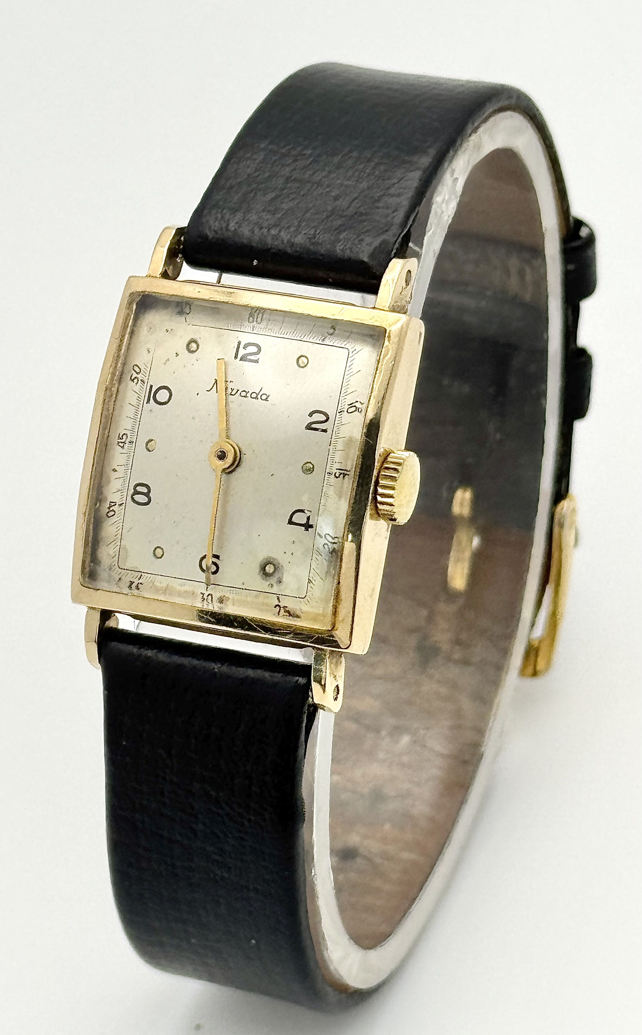 A Vintage Nivada 14K Gold Cased Ladies Watch