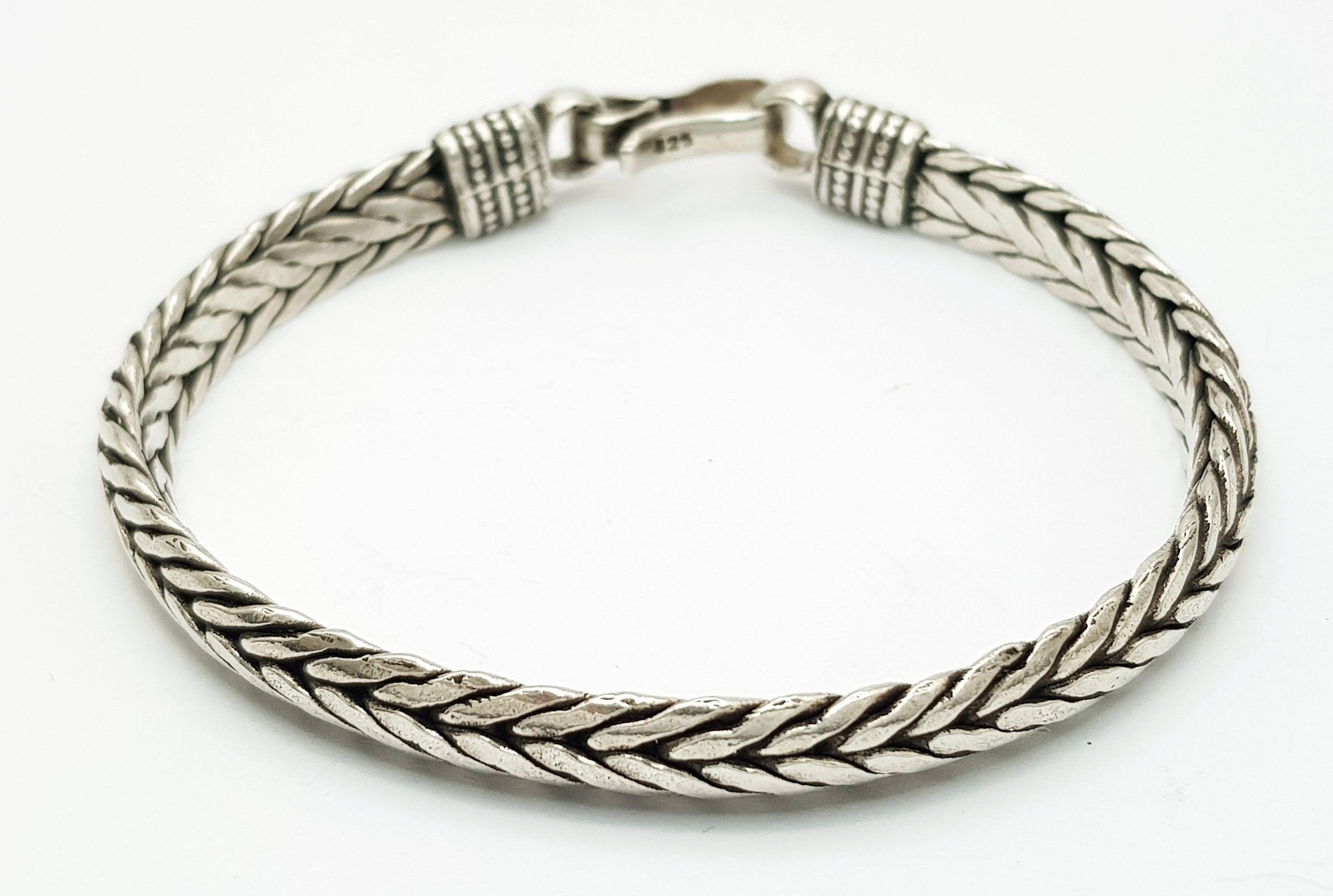 Lot 225