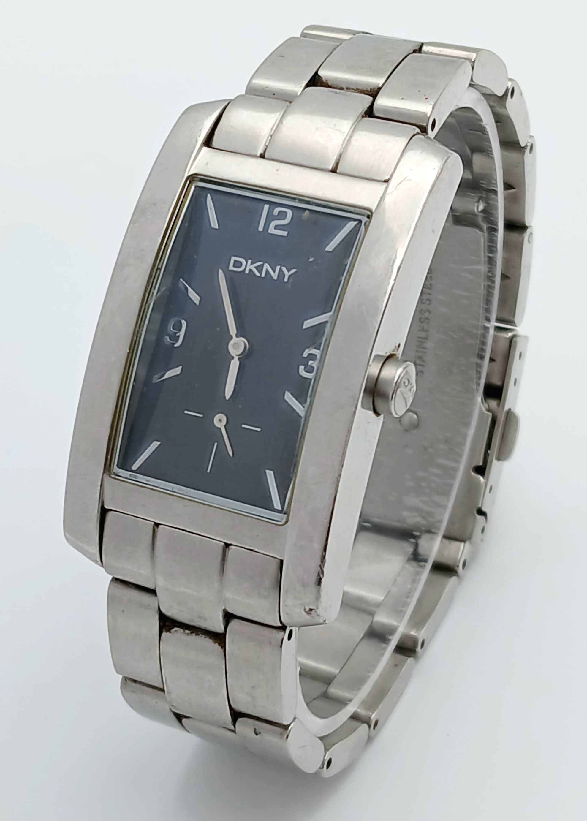 Lot 984