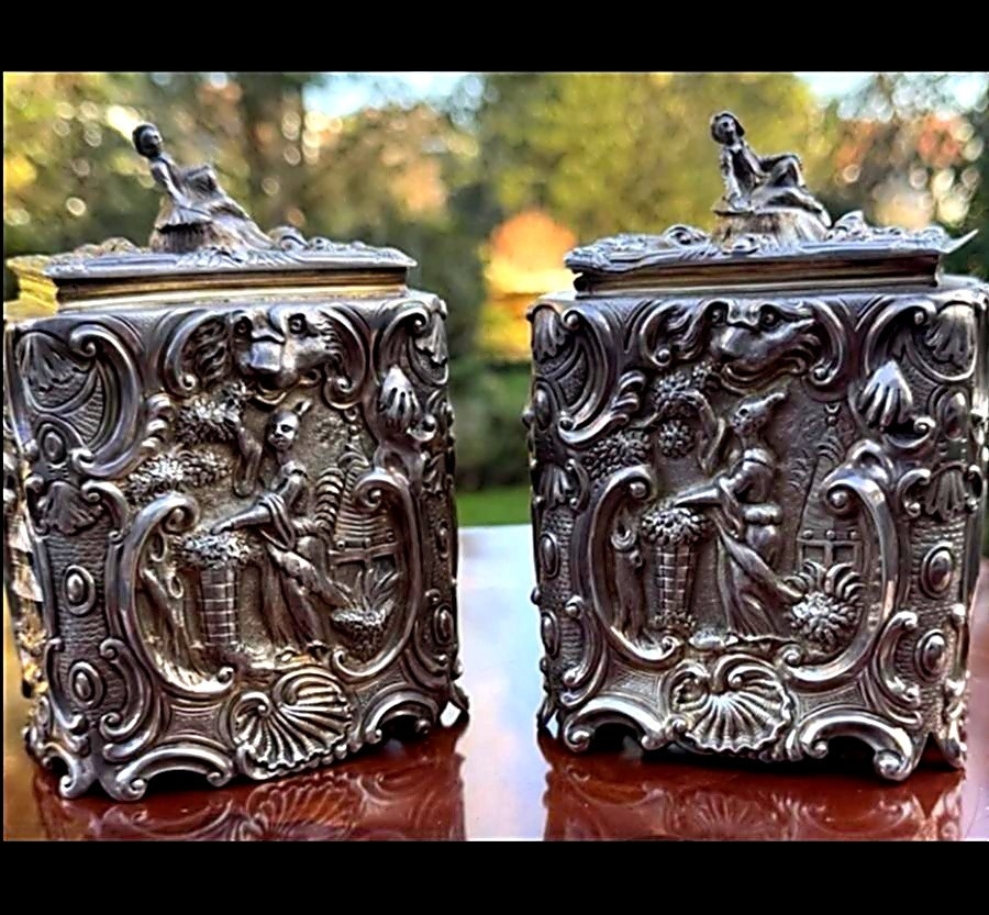 After Paul de Lamerie, a Pair of William IV Silver Chinoiserie Tea Caddies