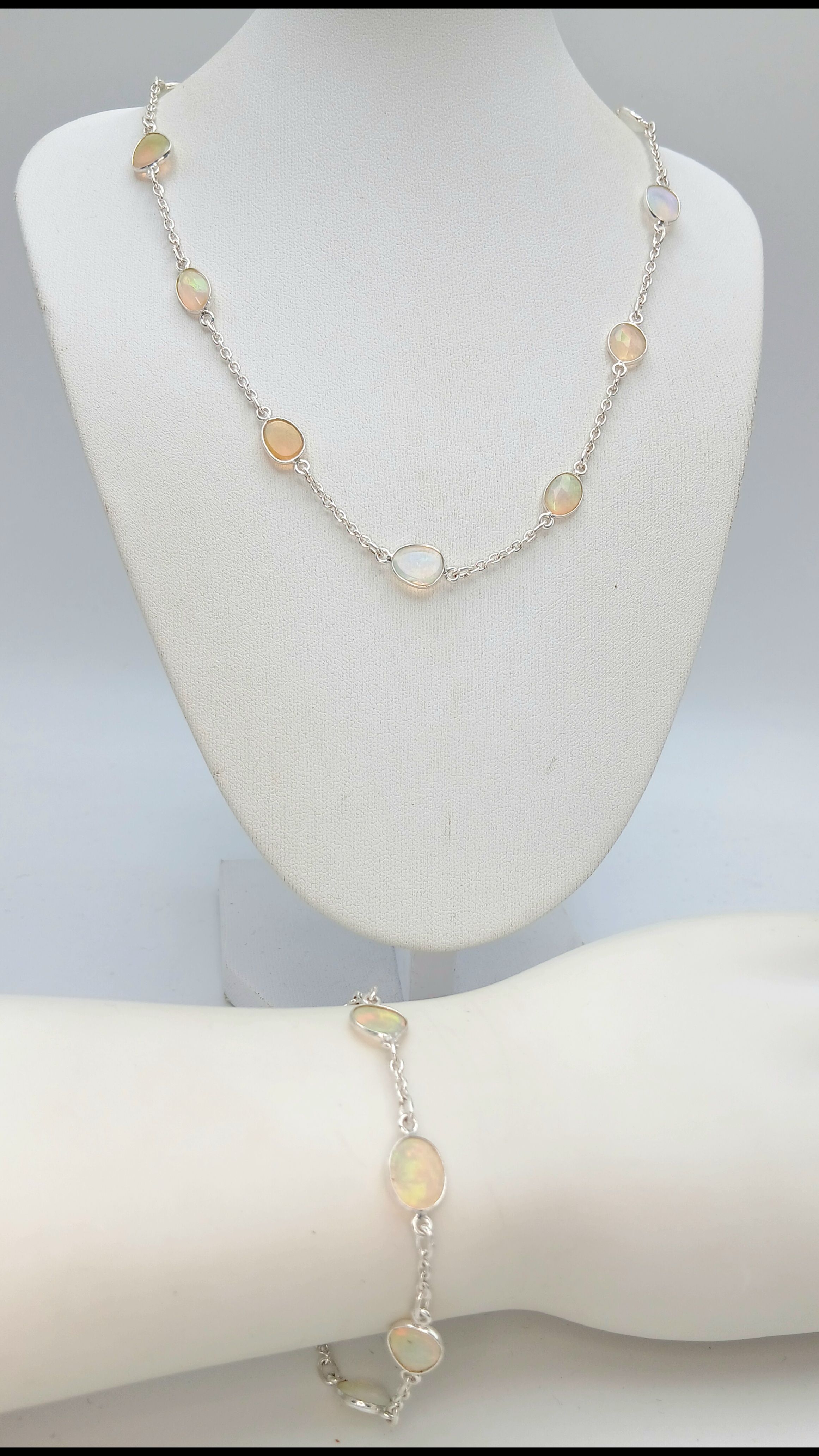 An Opal Gemstone Chain Necklace and Bracelet, set in 925 Silver