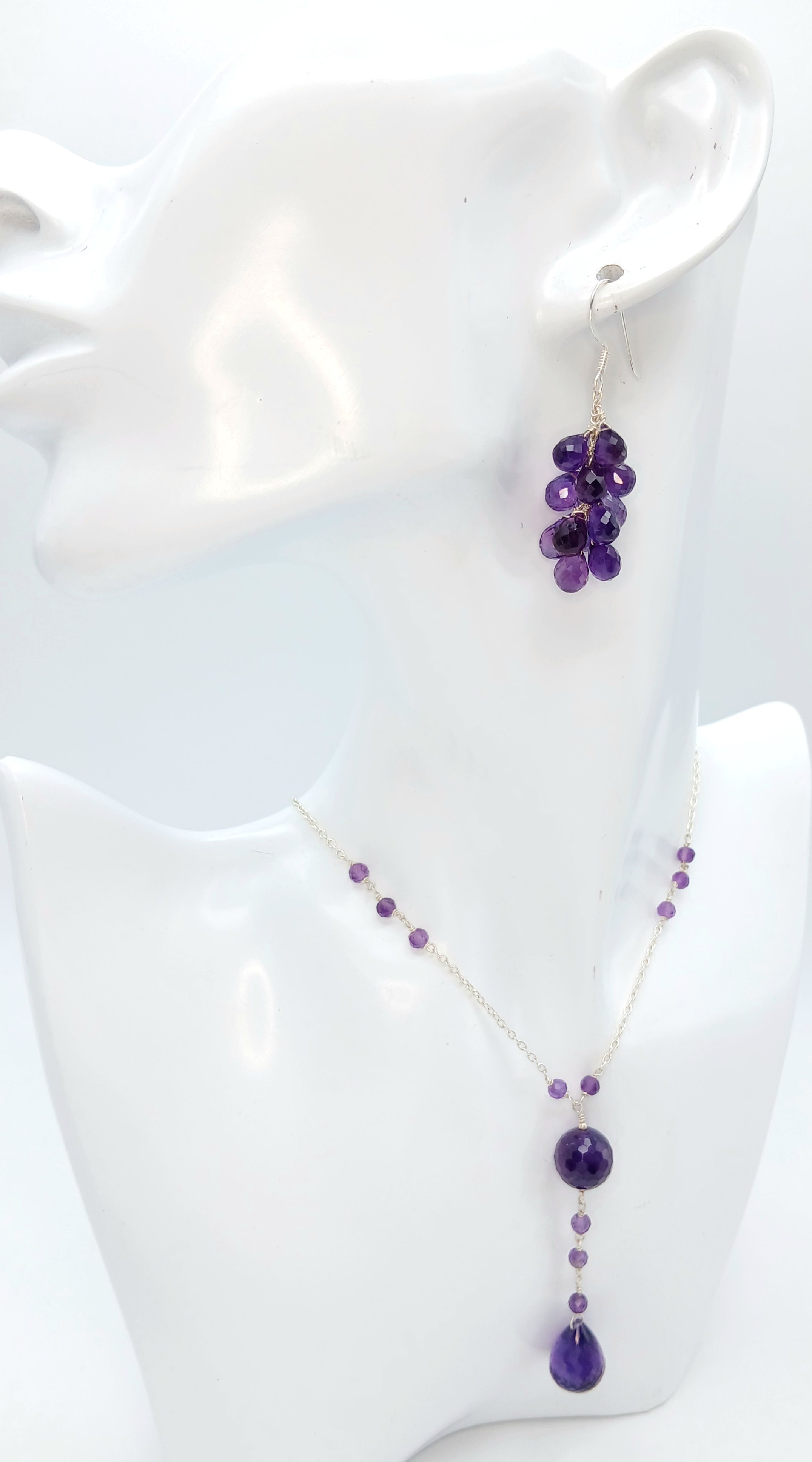 An Amethyst Gemstone Chain Necklace with Dangler Earrings, set in 925 Silver