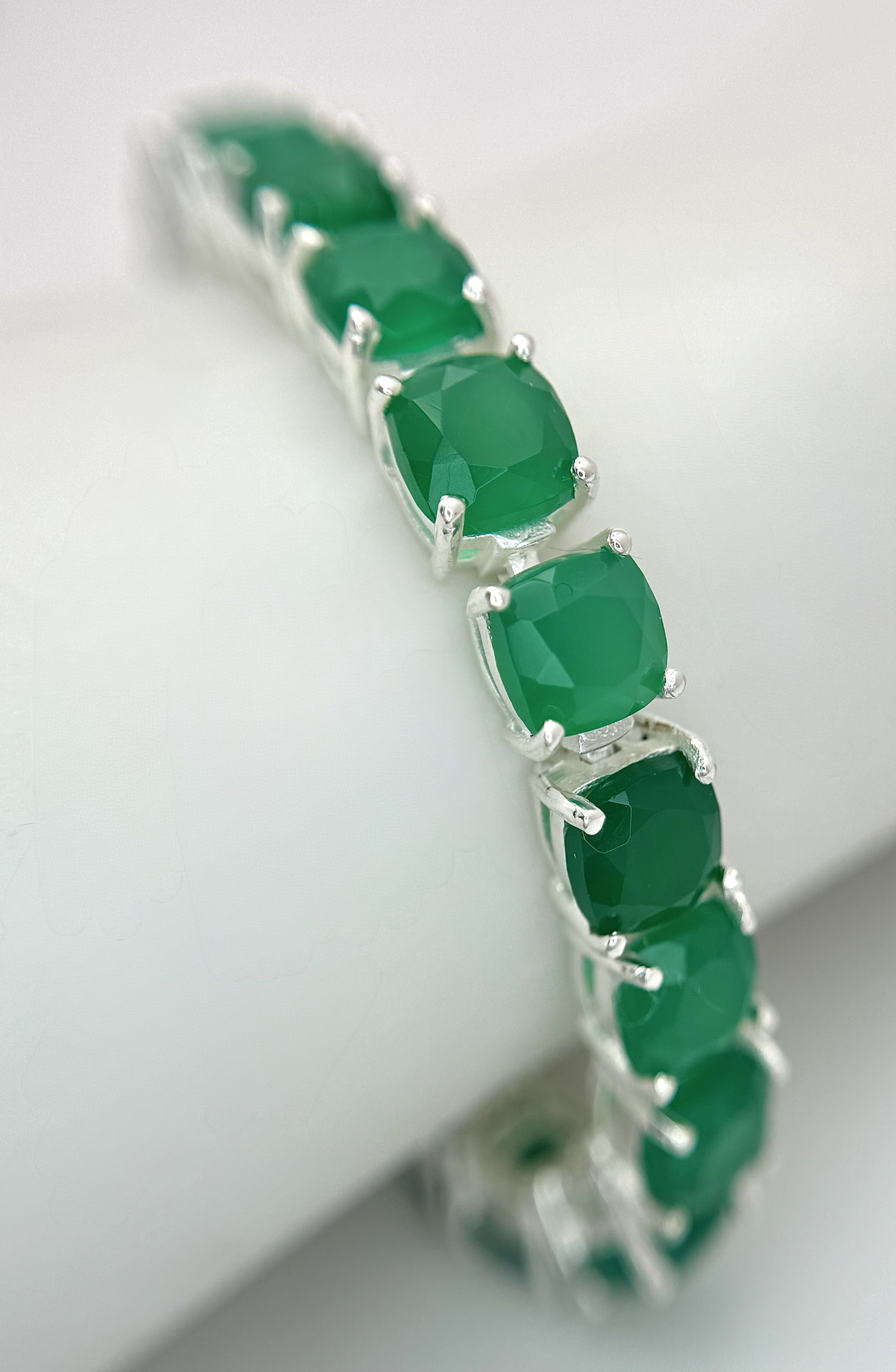 A Green Onyx Tennis Bracelet Set in 925 Silver