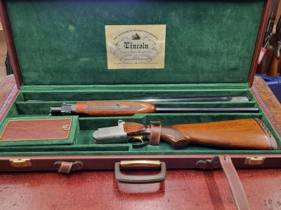 Twin barrel set on over/under Lincoln 12 bore shotgun to David Nickerson English spec. 