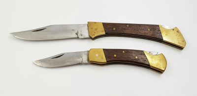 Two Very Good Condition Vintage Wood and Brass ‘Buck’ Style Lock Knives 14cm &amp; 18cm long.