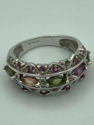 Magnificent 9ct WHITE GOLD RING set with DIAMONDS, SAPPHIRE and TOPAZ. 5 grams approx. Size N - 