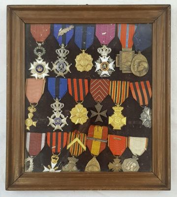 18 x Framed Belgian Awards from WW1 and WW2. All 100% Original.