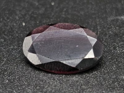 A 4.55 Ct Natural Faceted Pyrope Garnet, in an Oval mixed Shape. Comes with the IGL&amp;I 