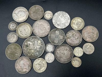 A Small Collection of Pre 1947 British Silver Coins. All different denominations. 176g
