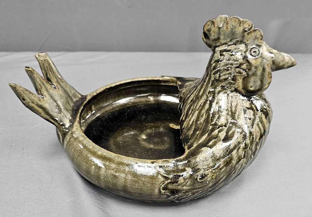 Lot 153B: Fine John Meaders Folk Pottery Chicken