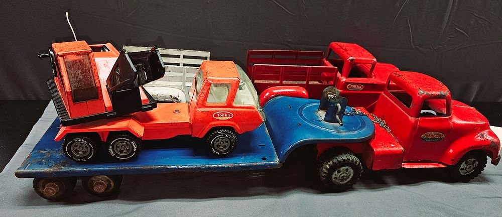 Lot 169: 1960sTonka Toy Lot