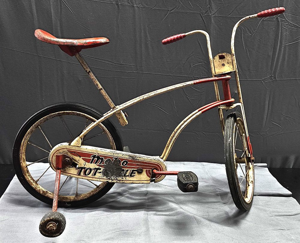 Lot 170: 1920s English Mobo Tot Cycle