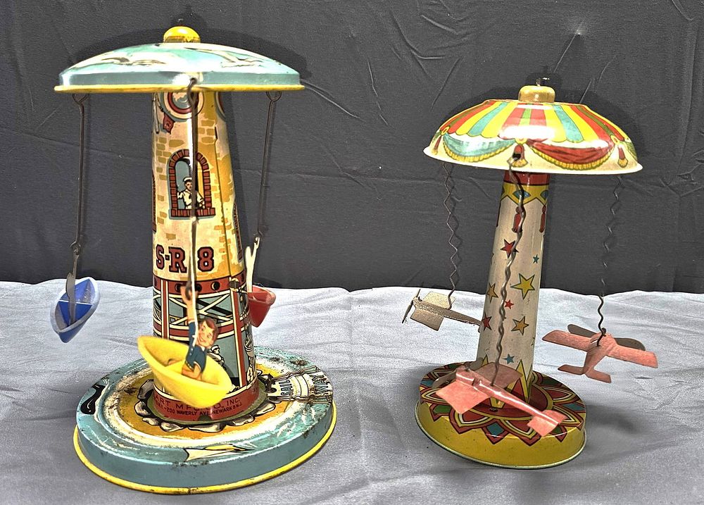 Lot 183: 1950s Tin Litho "Carival Ride Toy"
