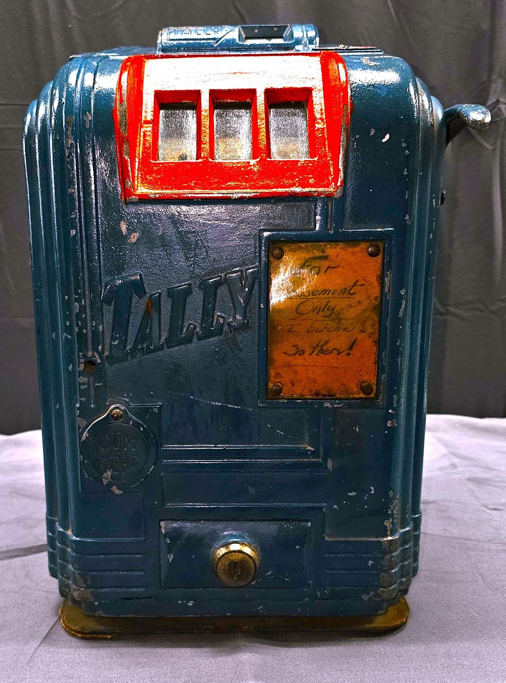 Lot 191: 1938 Tally Game-Slot Machine