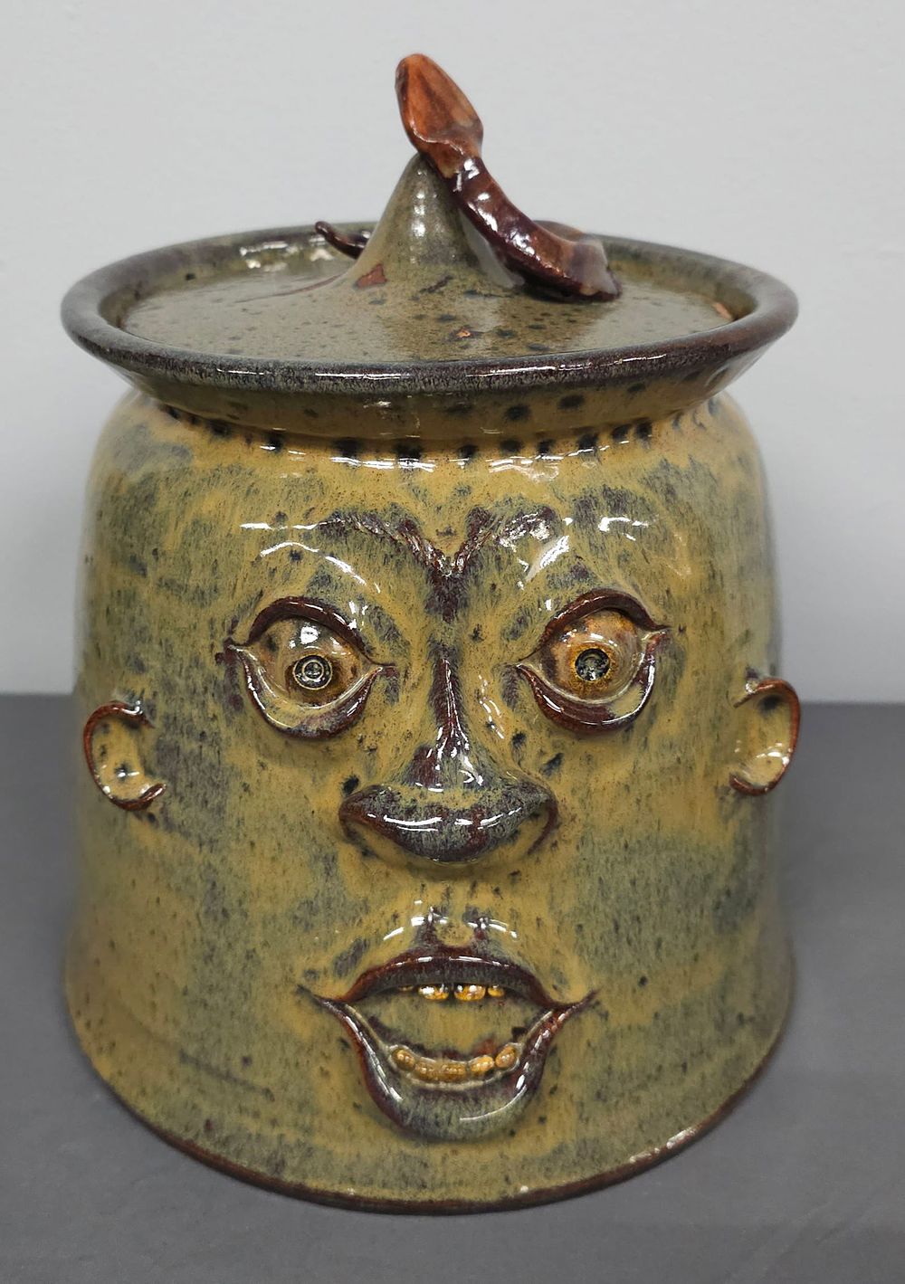 Lot 154: Scarce Roger Corn Double Face with Snake Cookie Jar 11/96