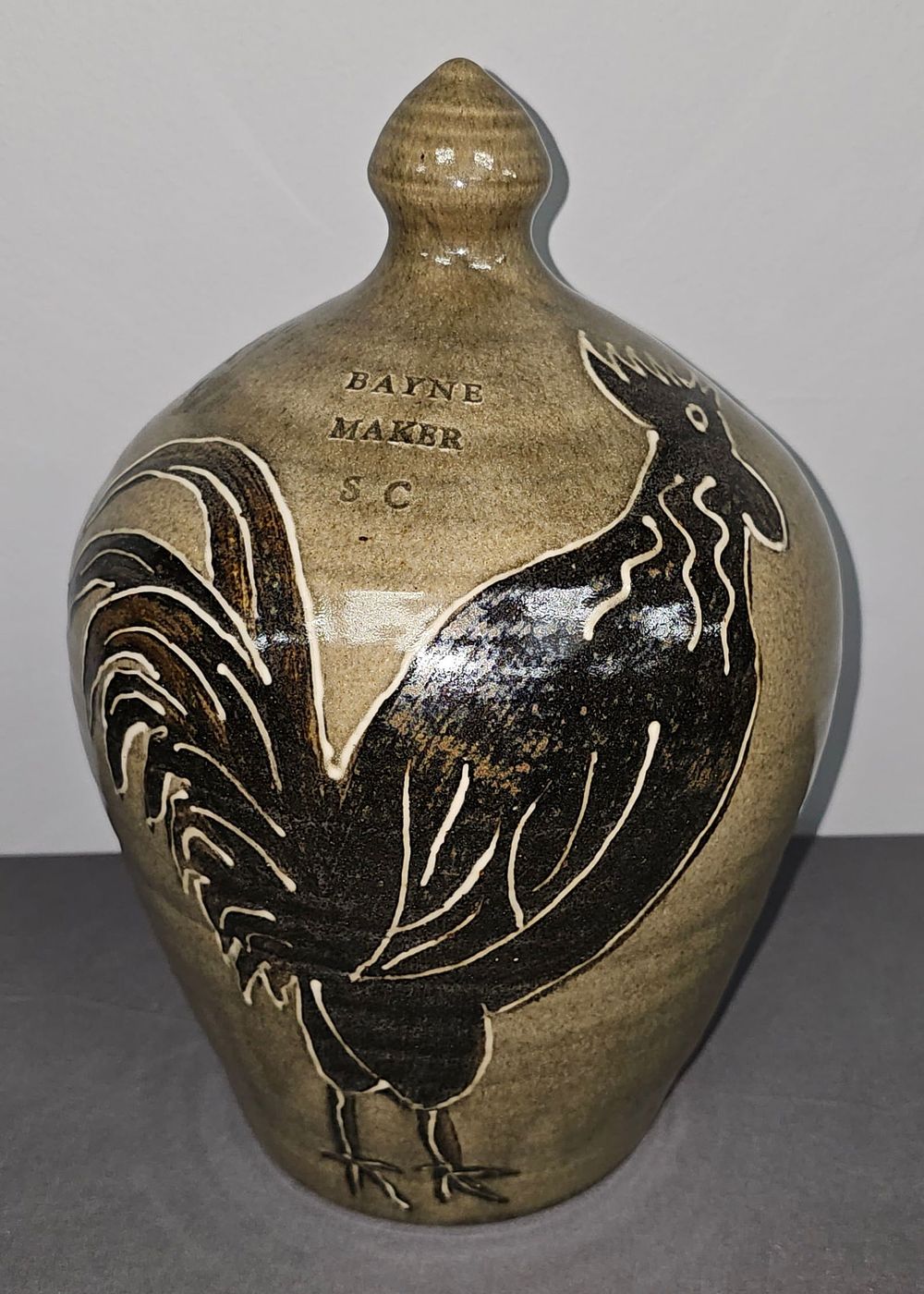 Lot 184: Fine Michel Bayne Decorated Chicken Water