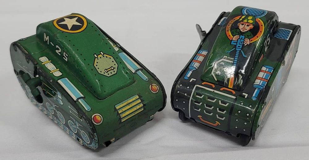 Lot 215: Line Mar Super Man & Army Man Flipping Tank Lot