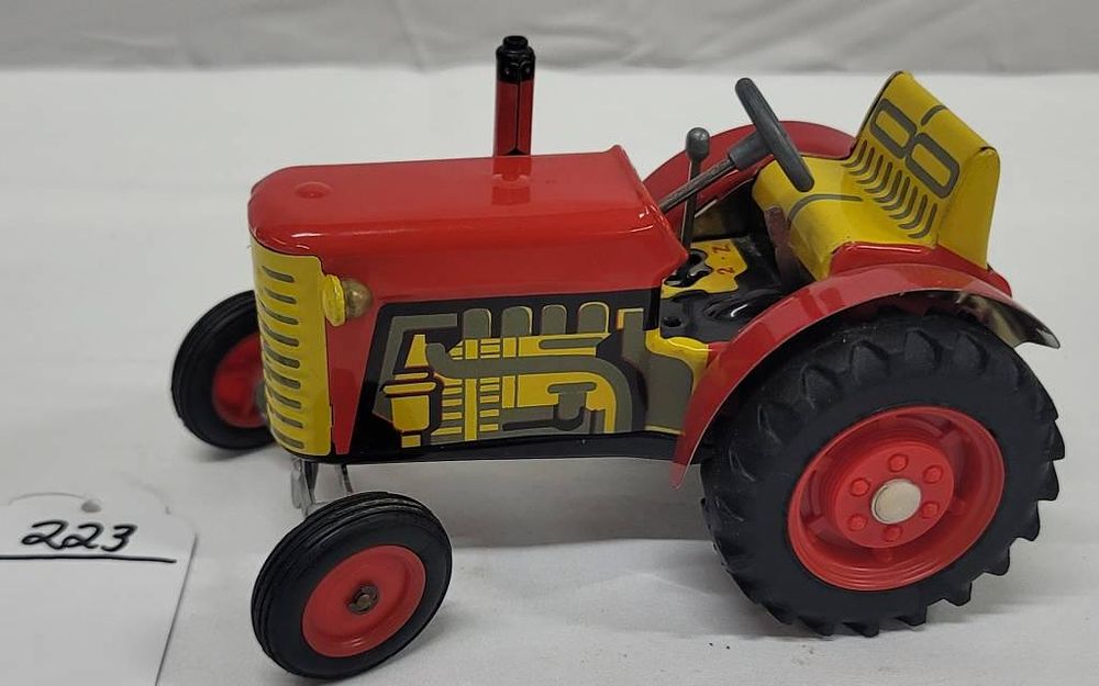Lot 223: Rare Zetor Tin Litho Tractor Near Mint