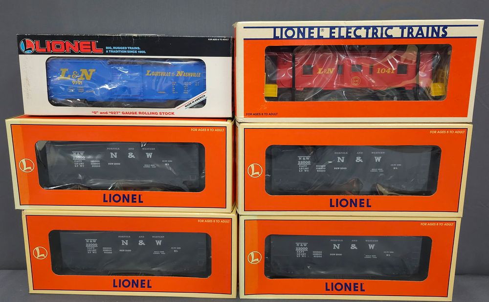 Lot 245: Lionel Box Car Lot of 6 (NIB) Modern Era, O Gauge. Lionel Box Car Lot of 6 (New In Box) 1. N & W