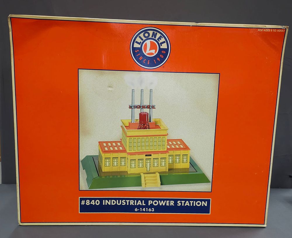 Lot 251: Lionel 840 Industrial Power Station (NIB) Lionel 6-14163. #840 Industrial Power Station (NIB) Box