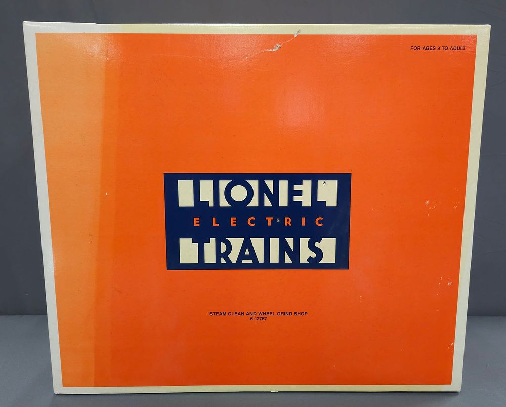 Lot 253: Lionel Steam Clean & Wheel Grind Shop (NIB) Lionel 6-12767, Steam Clean & Wheel Grind Shop (NIB)