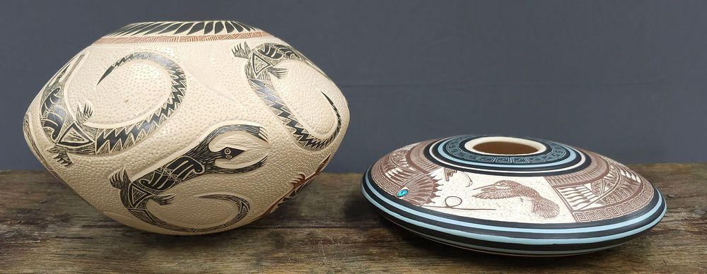 Lot 337: Fine Navajo Pottery Lot