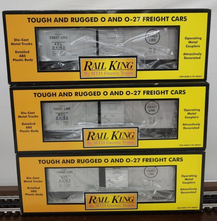 Lot 145: MTH Rail King ACL Boxcar Lot of Three (NIB)