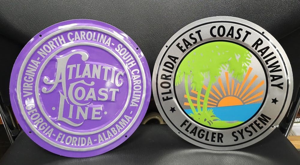 Lot 189: Atlantic Coast Lines & FEC Railway Sign Lot