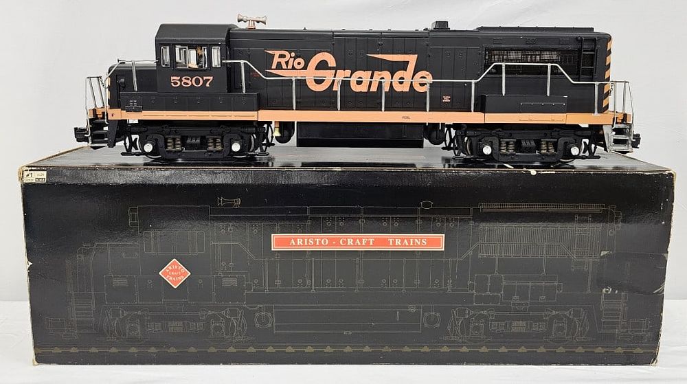 Lot 264: G-Scale ART Rio Grande GE U25-B