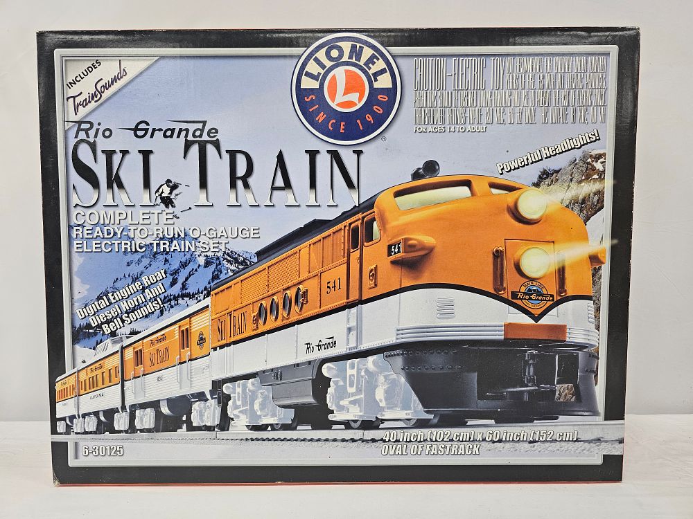 Lot 65b: Lionel Rio Grande Ski Train Set
