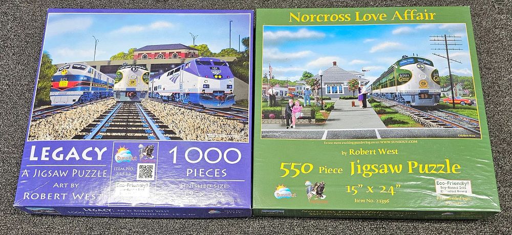 Lot 287: Early Marx New York Central O-Gauge Passenger Set...
