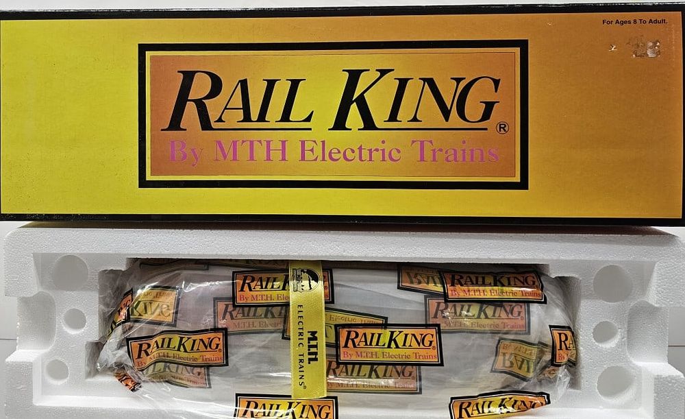 Lot 111: Rail King Santa Fe F-3 Engine A (Non Powered) Unit