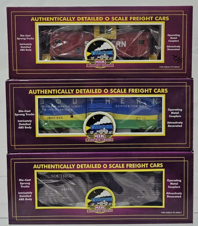 Lot 196: MTH Premier Southern Car & Caboose Lot of 3