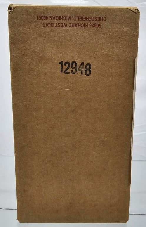 Lot 205: Lionel AEC-57 Switcher (NIB) C-10