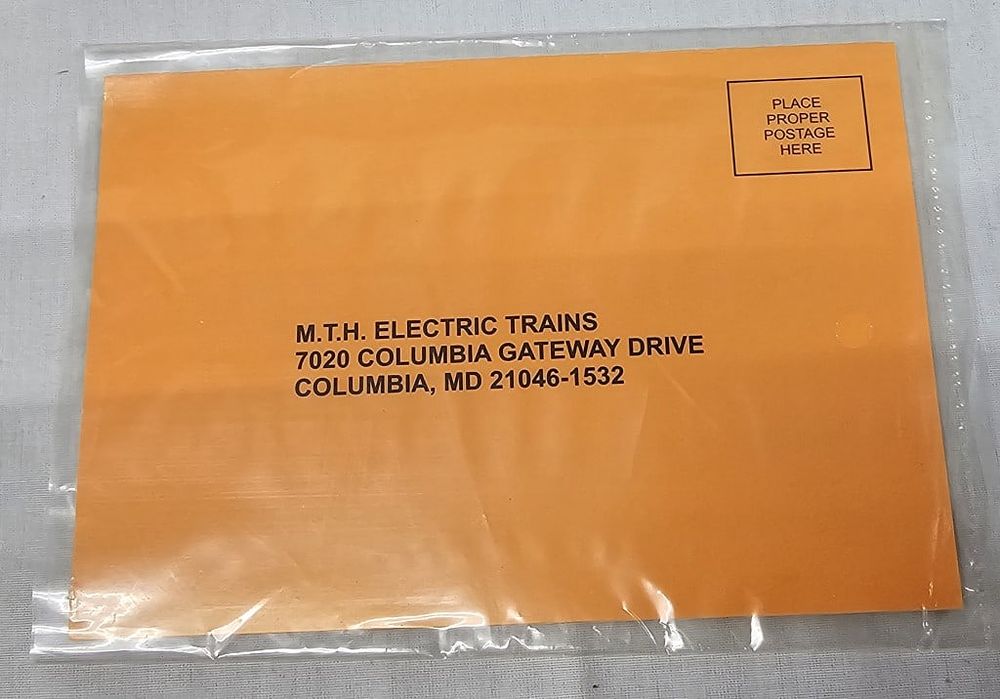 Lot 215: Rail King-MTH Flat Car with Autos Car Lot of 2