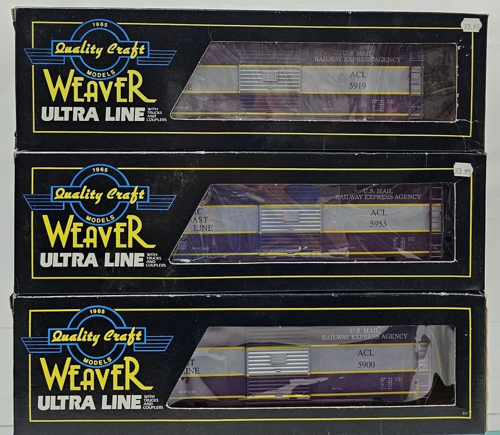 Lot 222: Weaver Atlantic Coast Line US Mail "REA" Cars