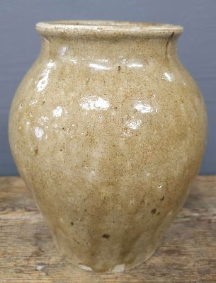 1820s Edgefield Stamped "I" Preserve Jar. Outstanding 1820s Edgefield Stamped "I" Preserve Jar 