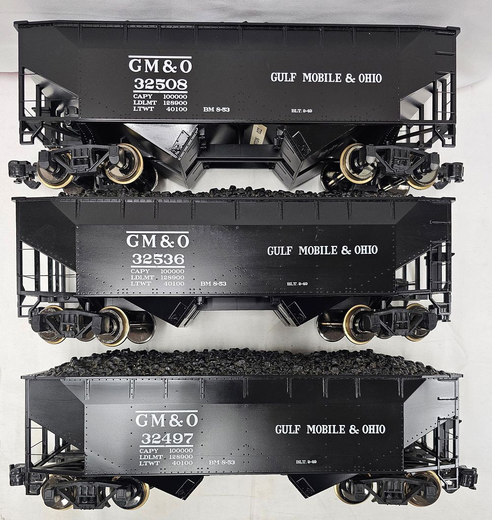 Lot 147: Aristo-Craft GM & O 2-Bay Coal Hopper Lot of 3