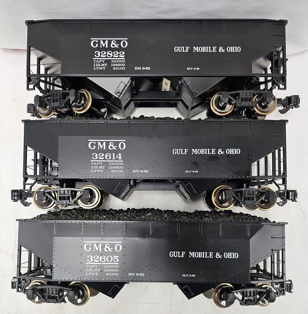 Lot 148: Aristo-Craft GM & O 2-Bay Coal Hopper Lot of 3